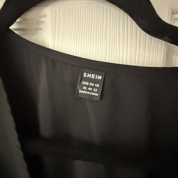 SHEIN Black Smocked Long Sleeve Blouse - Picture 2 of 3